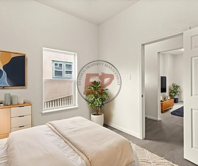 Building Photo - 2208 Gorman Ave