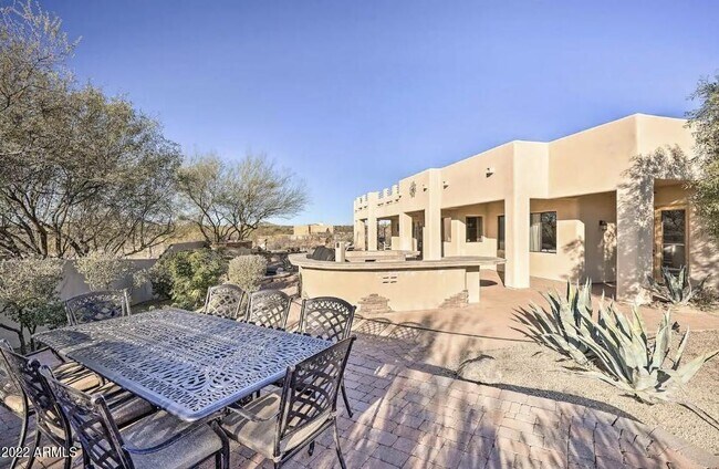 Building Photo - 13639 E Hedgehog Pl