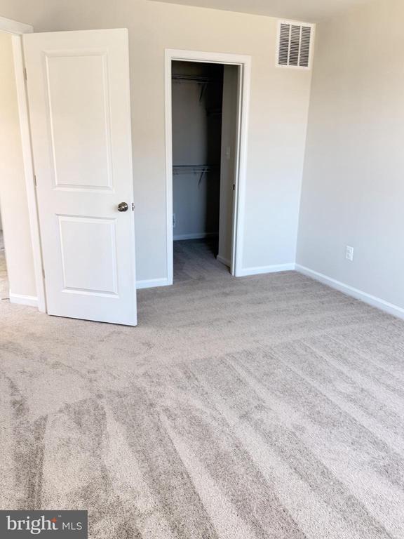 Building Photo - 1230 Red Clover Ln