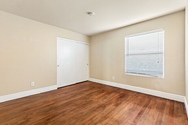 Building Photo - Beautiful 4 bedroom home in North Phoenix