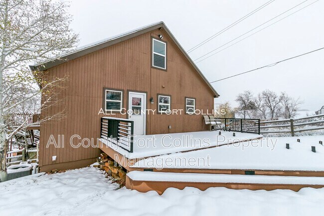 Building Photo - 6009 Hillside Dr