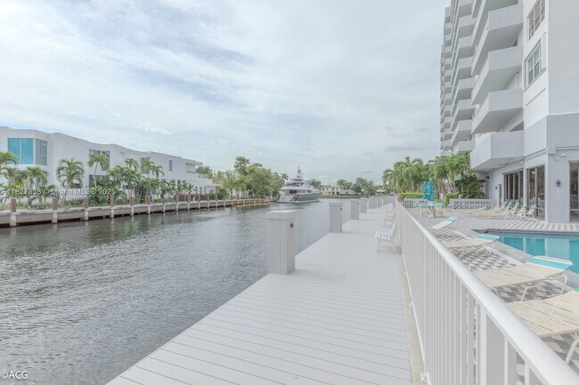 Building Photo - 137 Golden Isles Dr