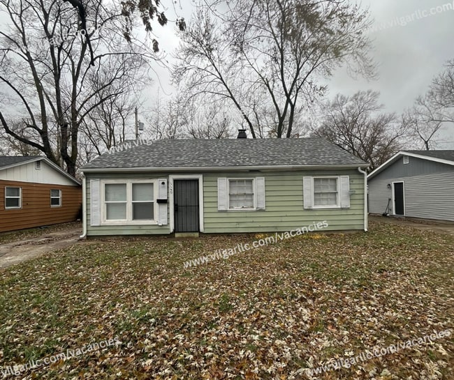 Building Photo - Step into a freshly updated home designed for comfort, convenience, and ease. This charming Home ...