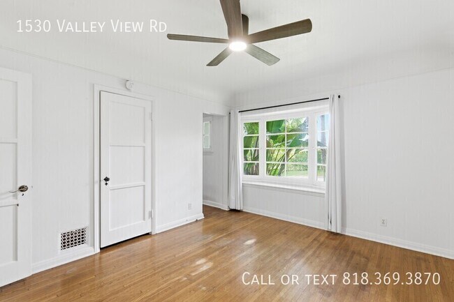 Building Photo - 1530 Valley View Rd