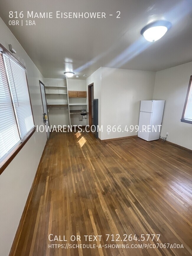 Building Photo - 816 Mamie Eisenhower Ave