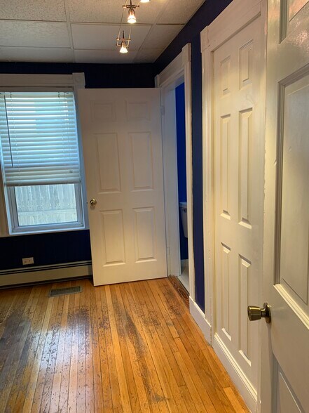 Building Photo - 6 Eliot St