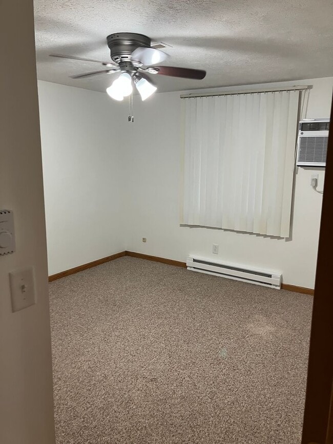 Building Photo - 2 Bedroom Unit available at New Bremen Flats!