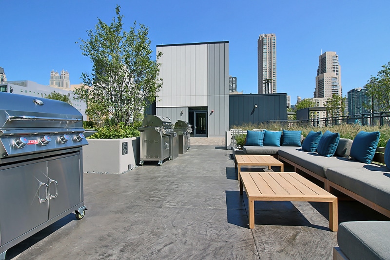 Building Photo - 209 W Ontario St