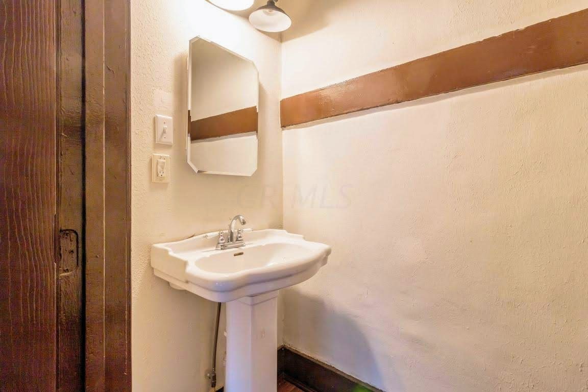 1/2 bath (being converted into laundry room) - 274 S Skidmore St