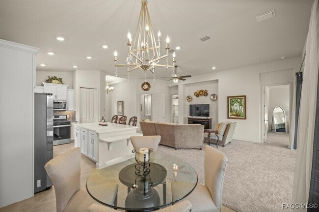 Building Photo - 2443 N Andrea Point