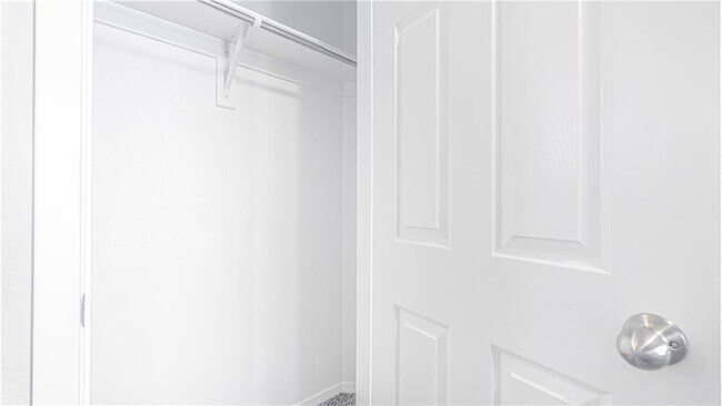 Building Photo - 5016 W Colfax Loop