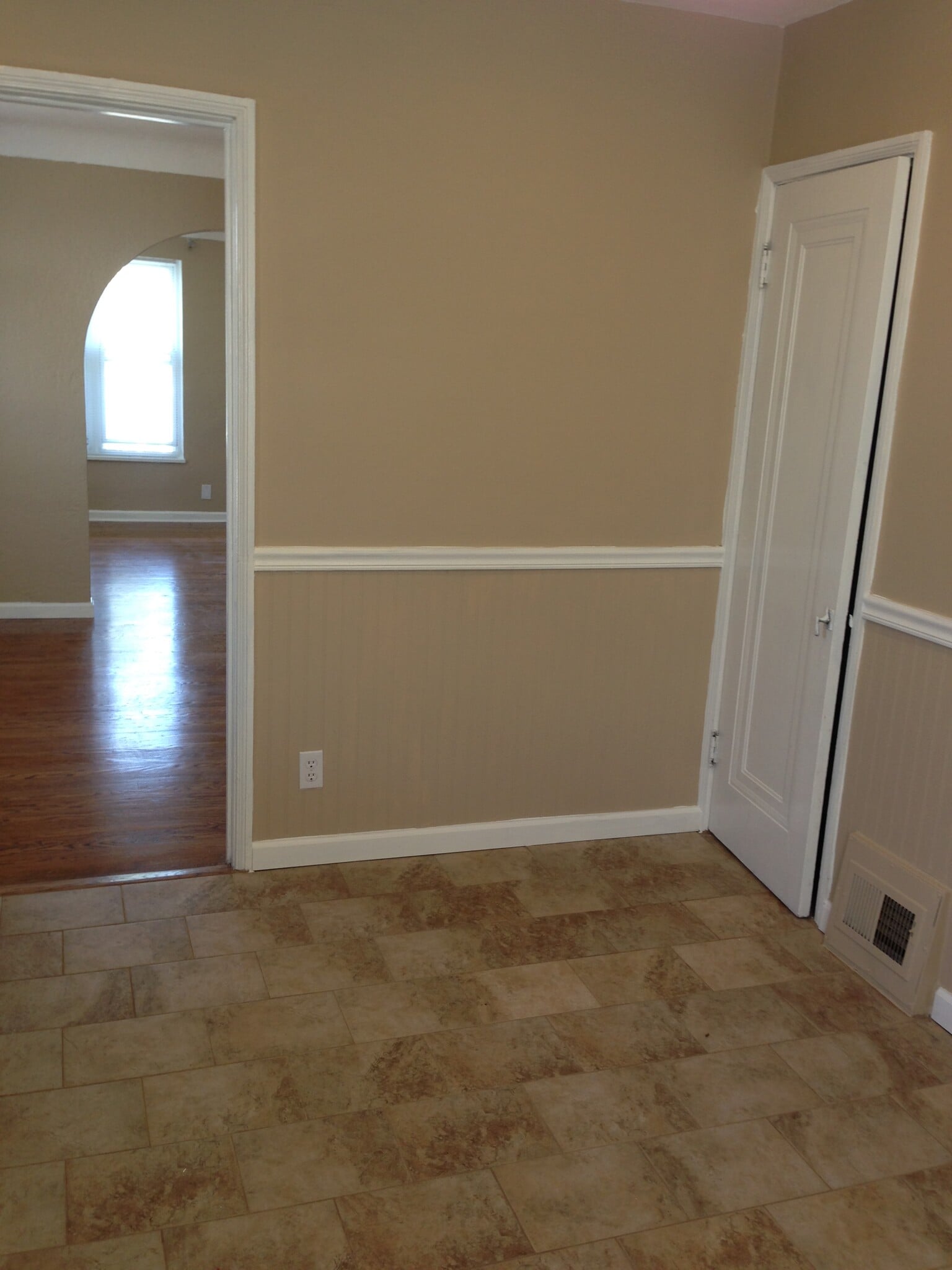 Building Photo - 316 Atlas Dr