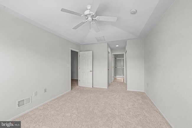 Building Photo - 326 Helen Dr