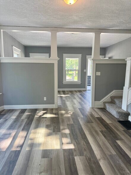 Building Photo - 1229 9th Ave