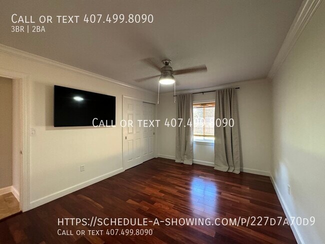 Building Photo - 510 Oak Lane | $2595 | 3 Bed 2 Bath