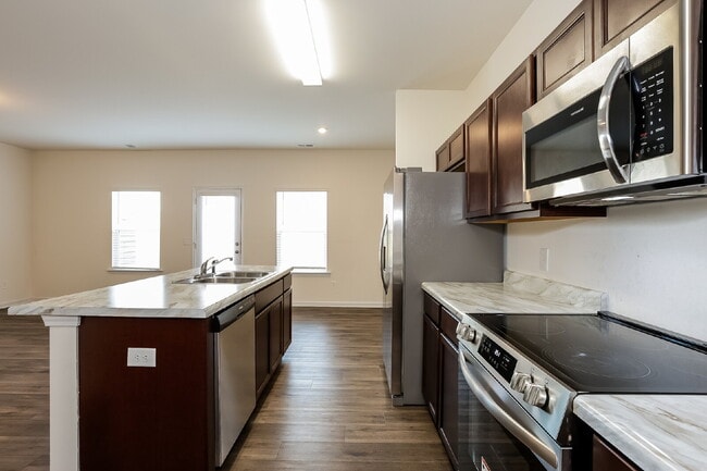 Building Photo - 36 Felton Pl