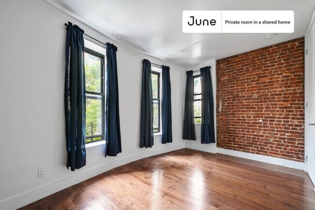 Building Photo - Room in Shared 4 bed/2 bath home in West Harlem
