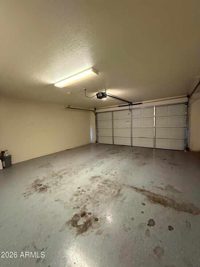 Building Photo - 12622 W Corrine Dr
