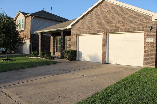 Building Photo - 4318 Payton Manor Ln
