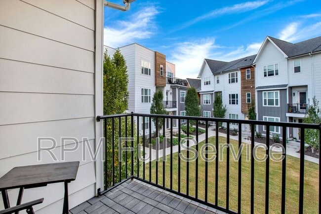 Building Photo - 508 Vernon Cir