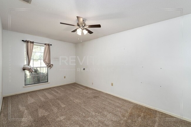 Building Photo - Charming 3 Bed 2 Ba Home Close to Saraland