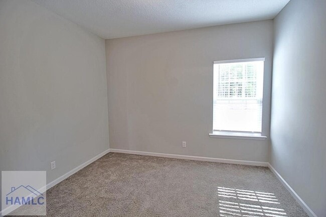 Building Photo - 39 Herty Ln