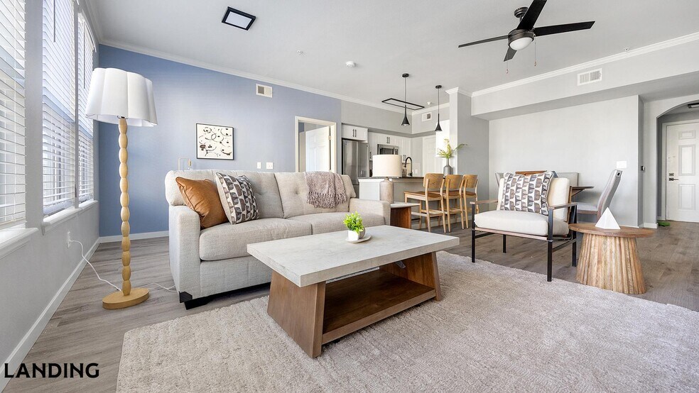 Building Photo - 901 Colorado Blvd