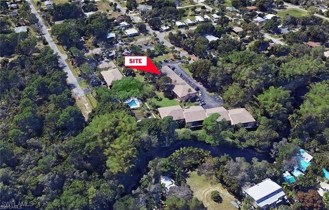 Building Photo - 27249 Pullen Ave