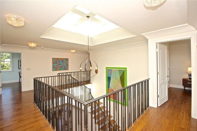 Building Photo - 203 Coggeshall Ave