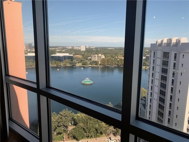 Building Photo - 322 E Central Blvd