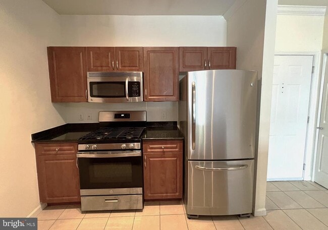 Building Photo - 12953 Centre Park Cir