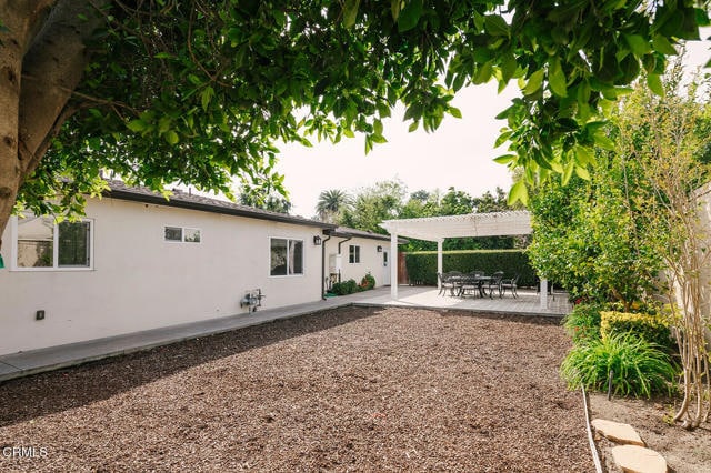 Building Photo - 2506 Weston Pl