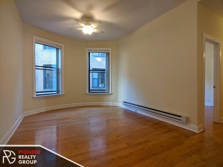 Building Photo - 1212 N Dearborn St