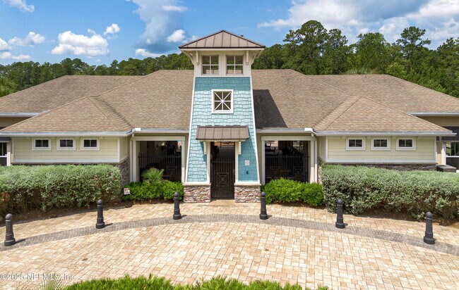 Building Photo - 15078 Rain Lily St