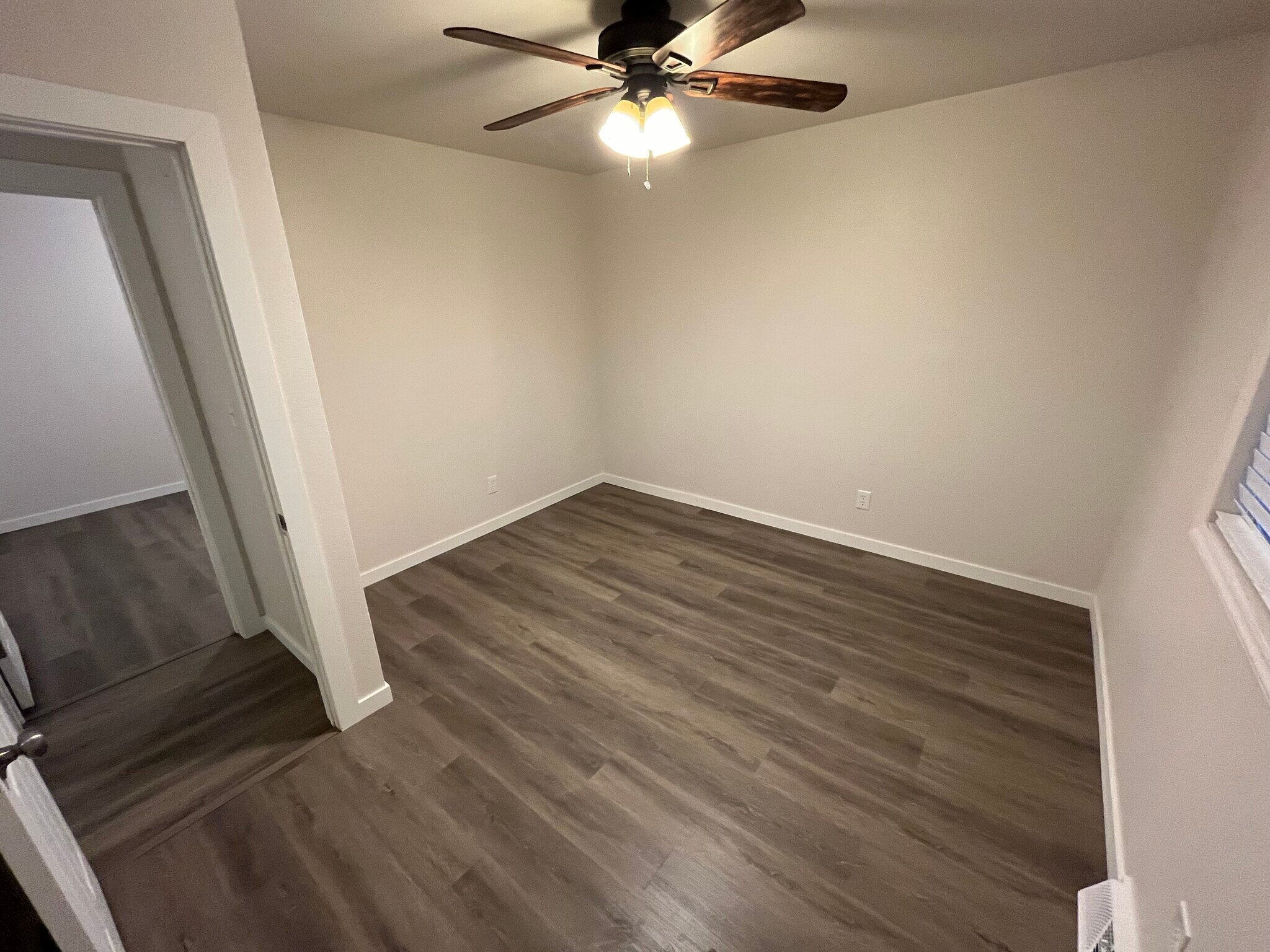 Building Photo - 832 Hamilton St