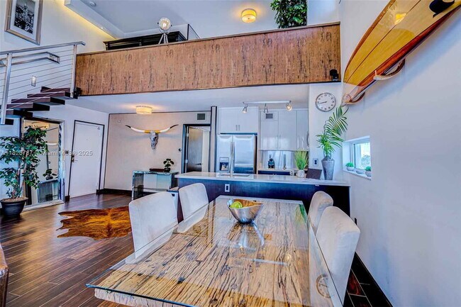 Building Photo - Sunset Harbour Drive, Miami Beach, FL 33139 - 2 BR 2 BA condo