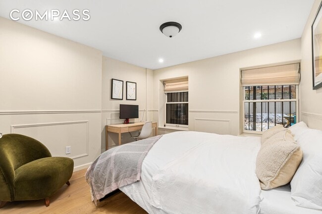 Building Photo - 79 2nd Pl