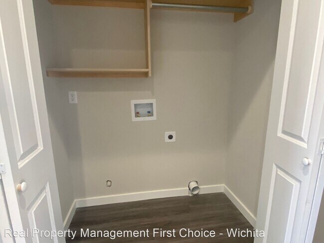 Building Photo - 3 br, 2 bath House - 13510 W Haskell Ct