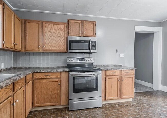 Building Photo - 1023 Thomas V Bryant Dr