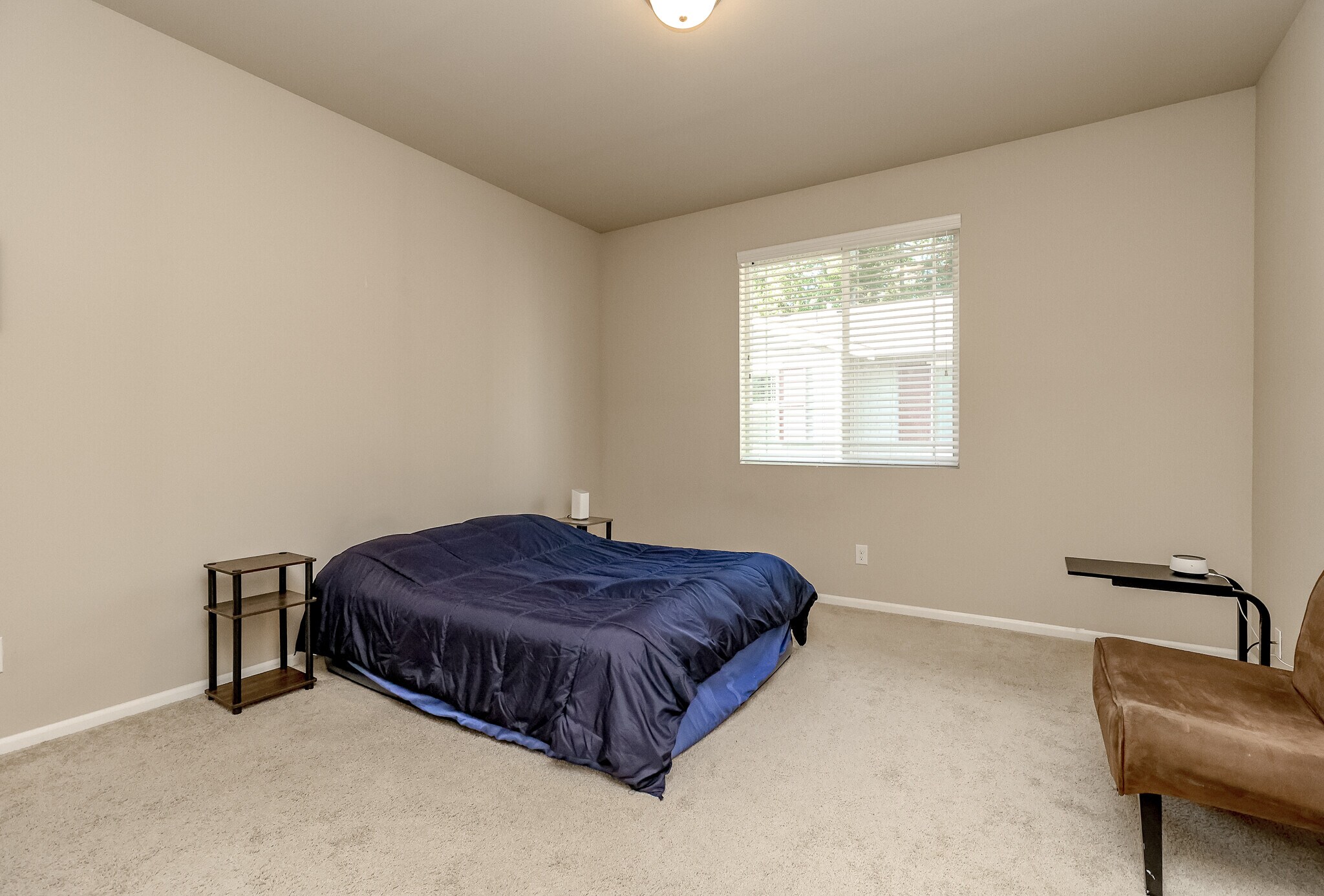 Building Photo - 3947 Jett Ln NE