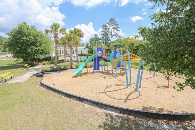 Building Photo - 56 Green Palm Ct