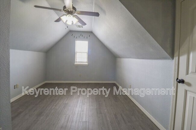 Building Photo - 12683 S 67th E Ave