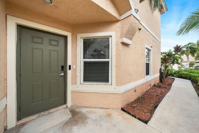 Building Photo - 10569 Pelican Dr