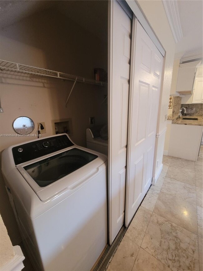 Building Photo - 12060 NW 13th St