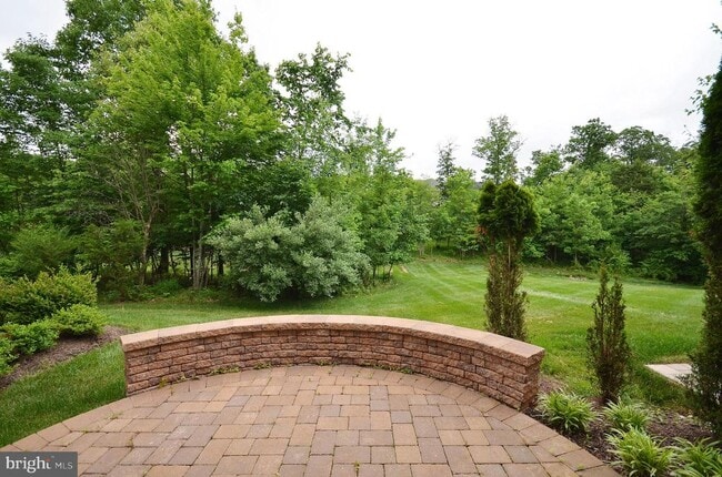 Building Photo - 43291 Mitcham Square