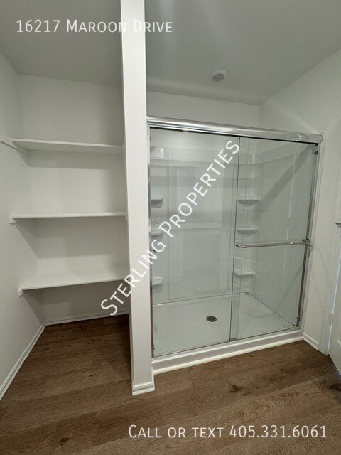 Building Photo - 16217 Maroon Dr