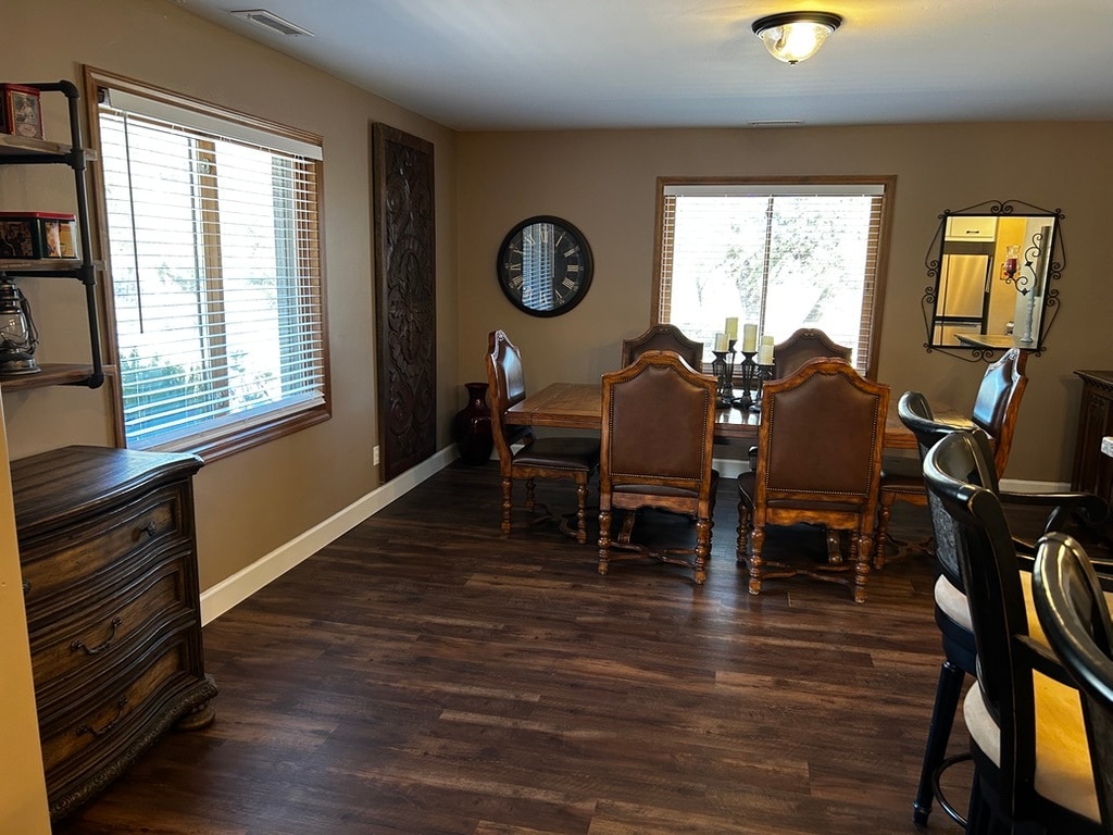 Building Photo - 2630 W Tall Oaks Ct