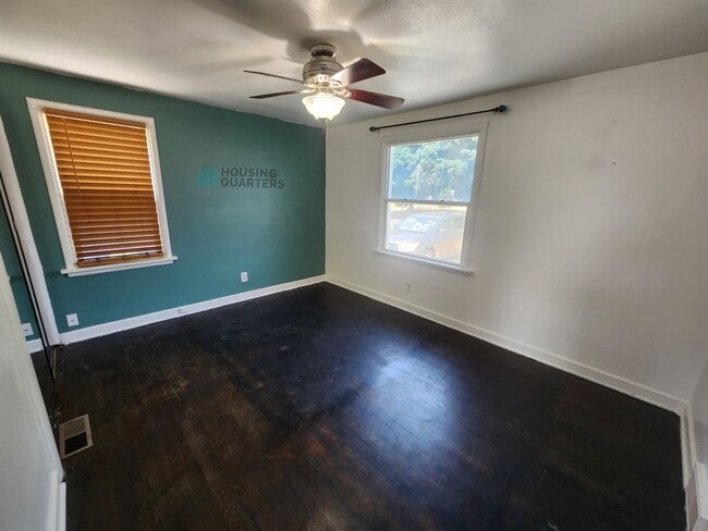Building Photo - 2603 W Upton Ave