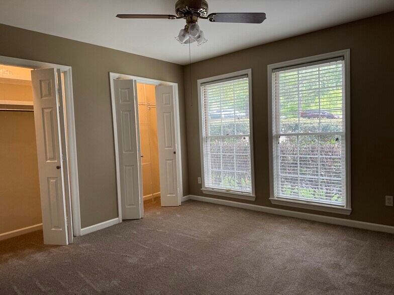 Front Bedroom. - 7510 Indiana Ave