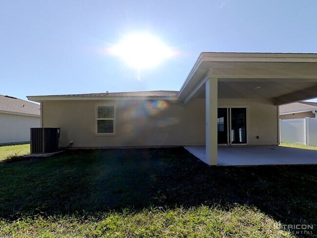 Building Photo - 77038 Crosscut Wy
